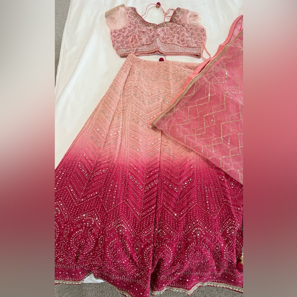 Pink Lehnga outfit - excellent condition Medium-Large